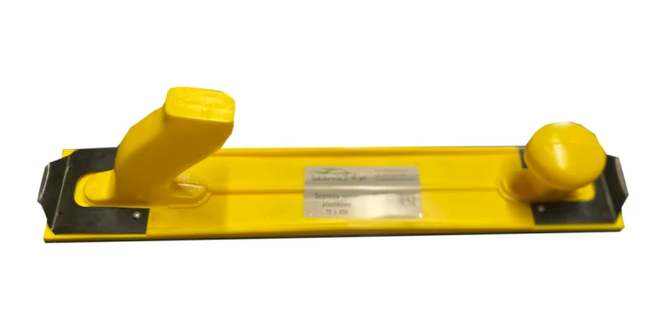 sciernica-plastikowa-400.webp